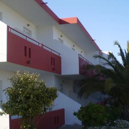Studios Kefalos 公寓